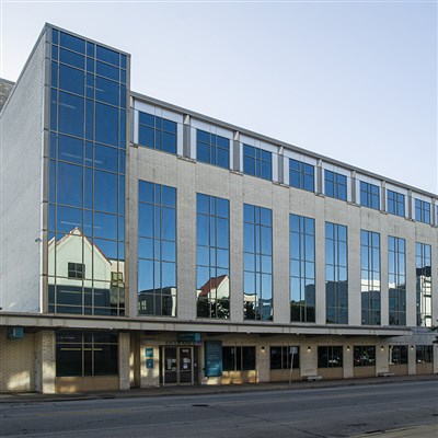 Aurora Behavioral Health Center - Milwaukee, WI - 53233